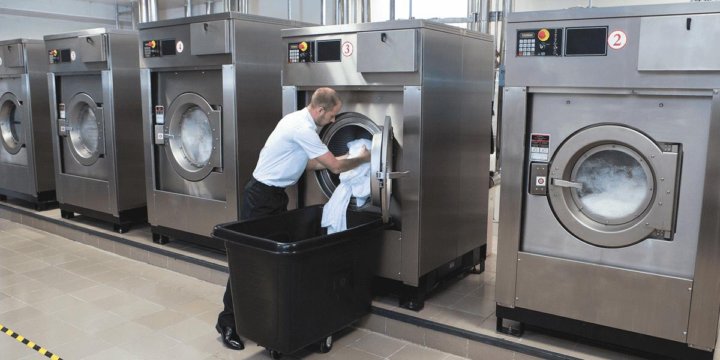 Доставка из Китая профессиональных стиральных и сушильных машин 