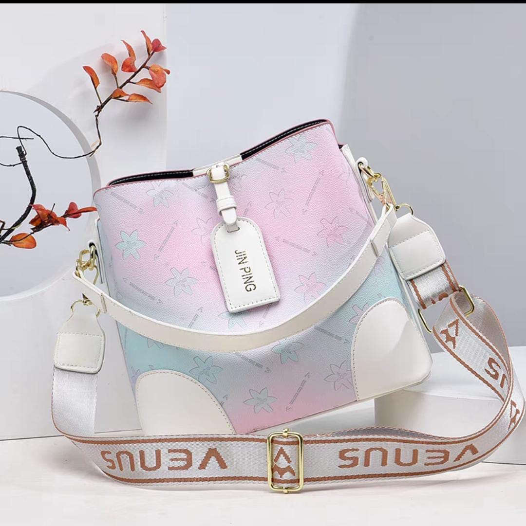 Сумки женские в огромном ассортименте с доставкой из Китая в Россию