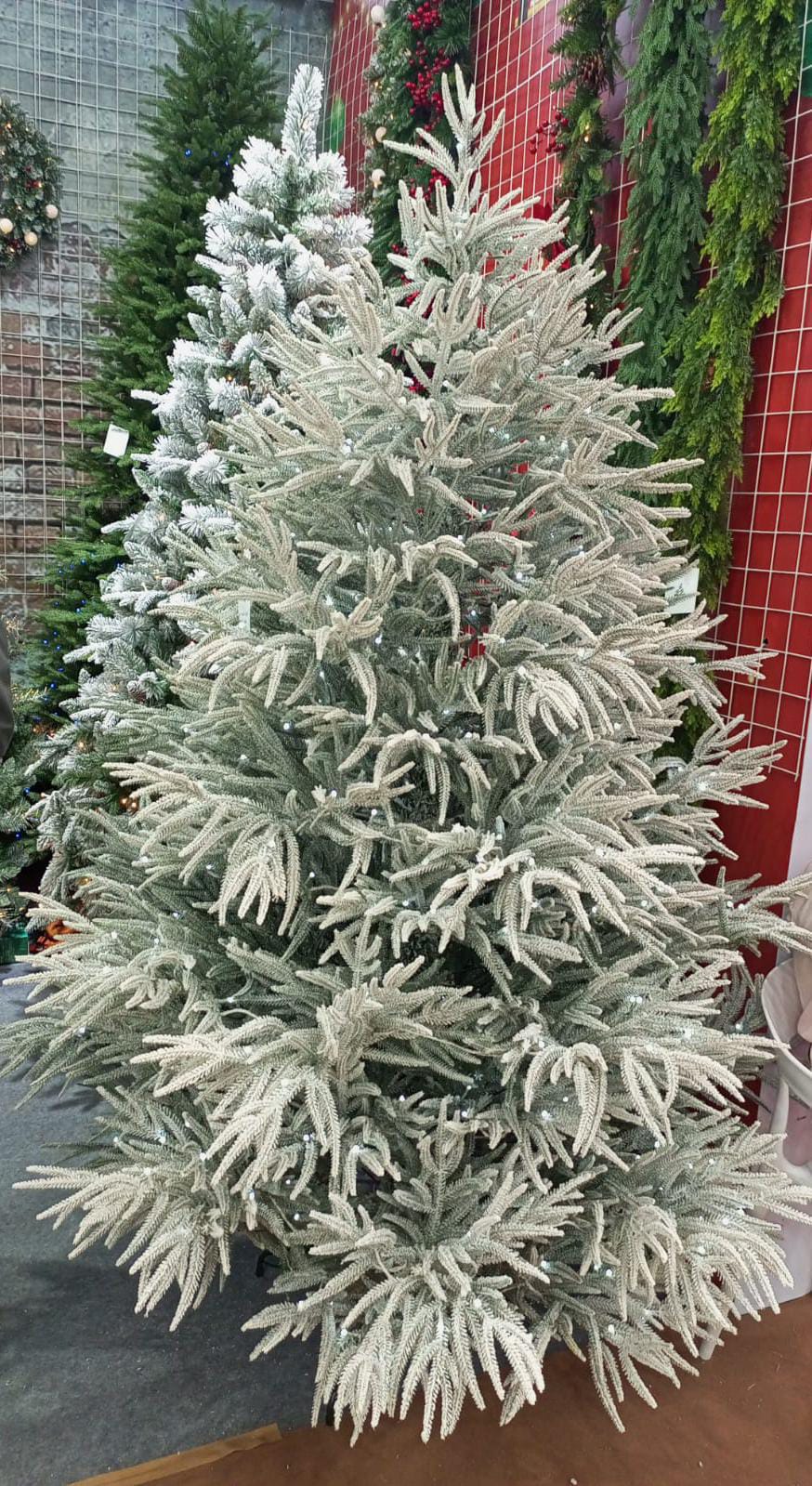 Искусственные ели больших размеров с доставкой из Китая в Россию